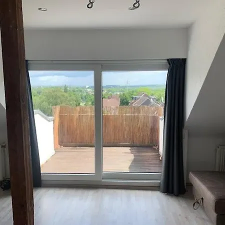 Schoene Ferienwohnung Im Dachgeschoss Appartement Essen