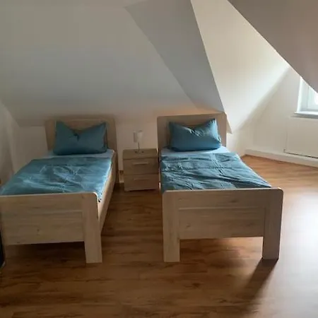 Appartement Schoene Ferienwohnung Im Dachgeschoss Essen